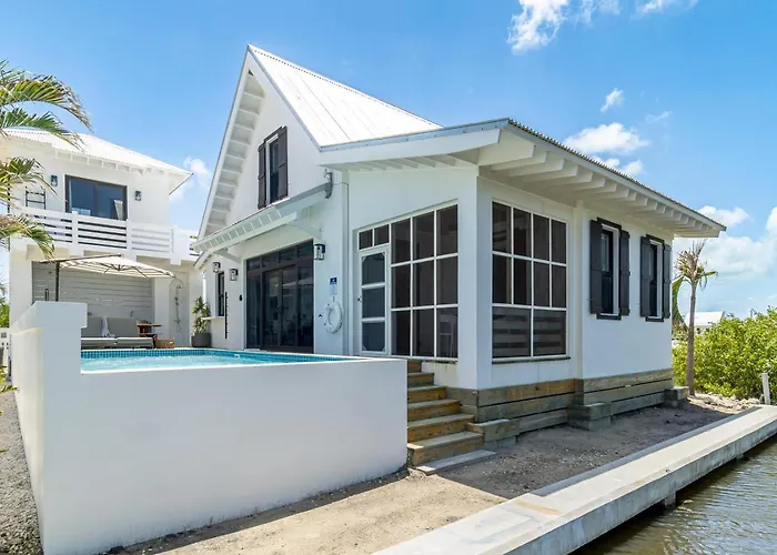Casa Fortuna And Mistico Club Boat Shuttle San Pedro (Ambergris Caye)