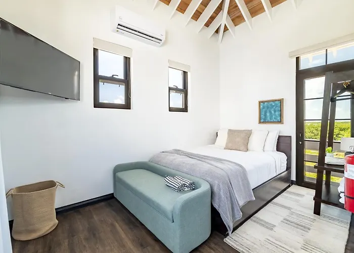 Casa Fortuna And Mistico Club Boat Shuttle Villa *