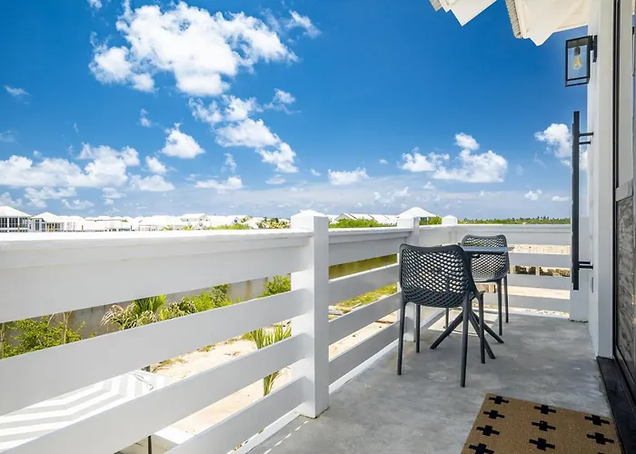 Casa Fortuna And Mistico Club Boat Shuttle Villa